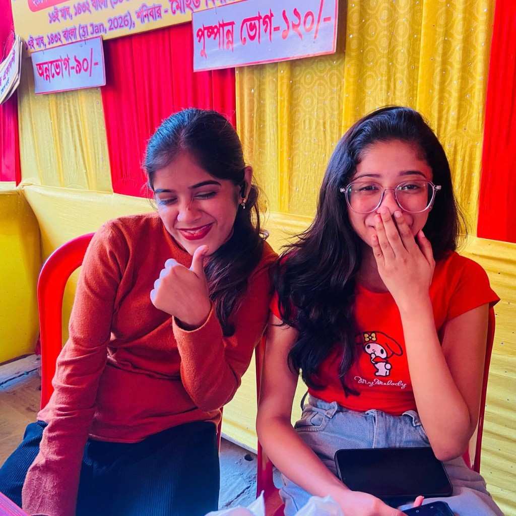 Debojyoti Sujan Deb Roy Family