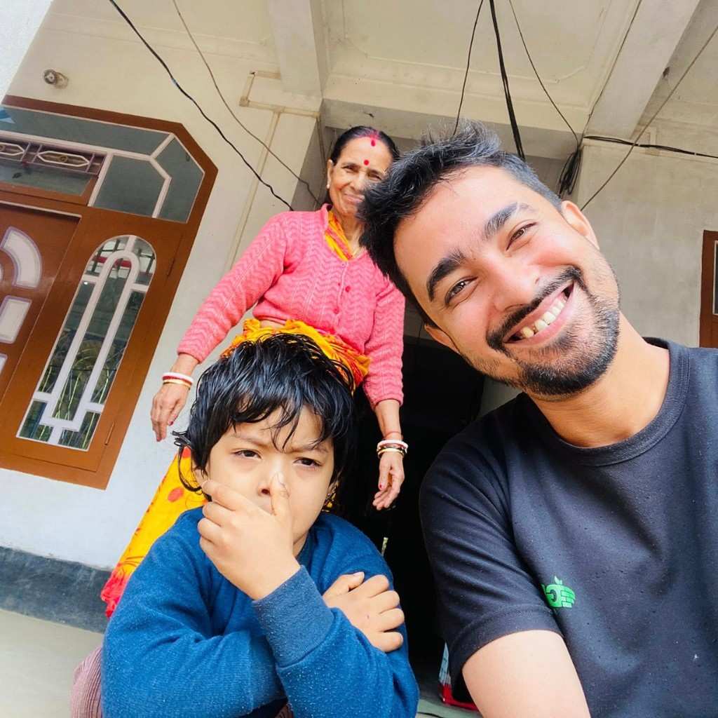 Debojyoti Sujan Deb Roy Family