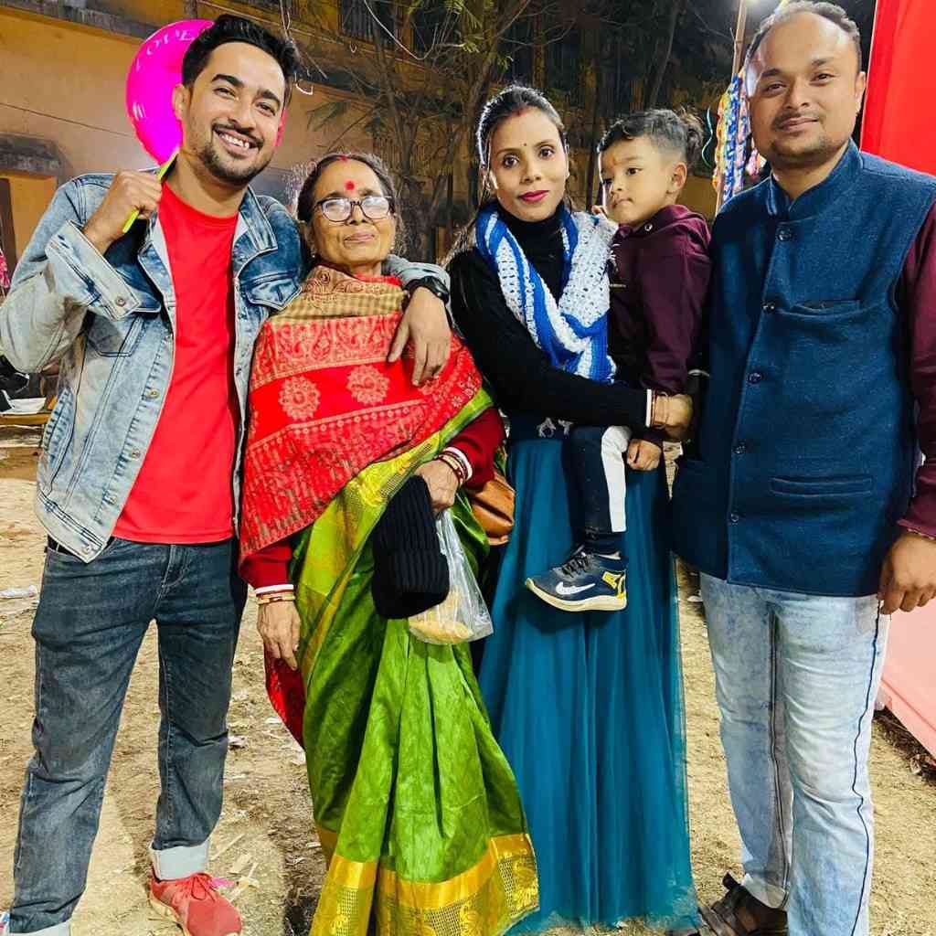 Debojyoti Sujan Deb Roy Family