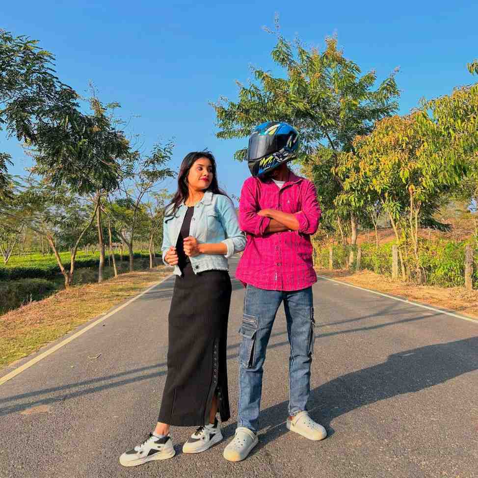 Moyna Laskar Husband