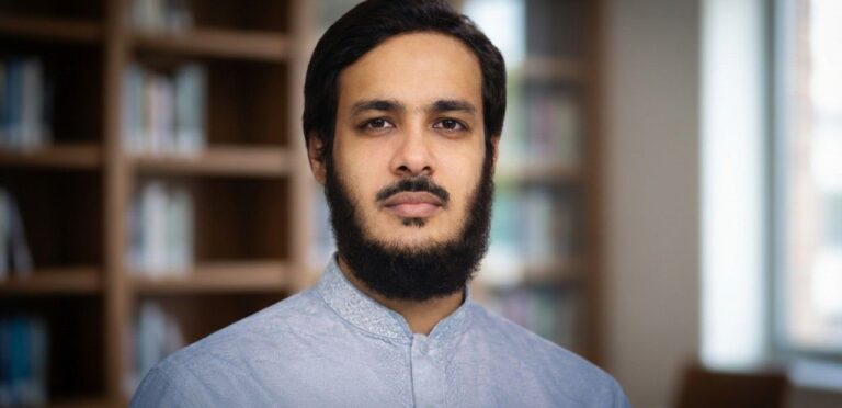 Professor Quomrul Hoque