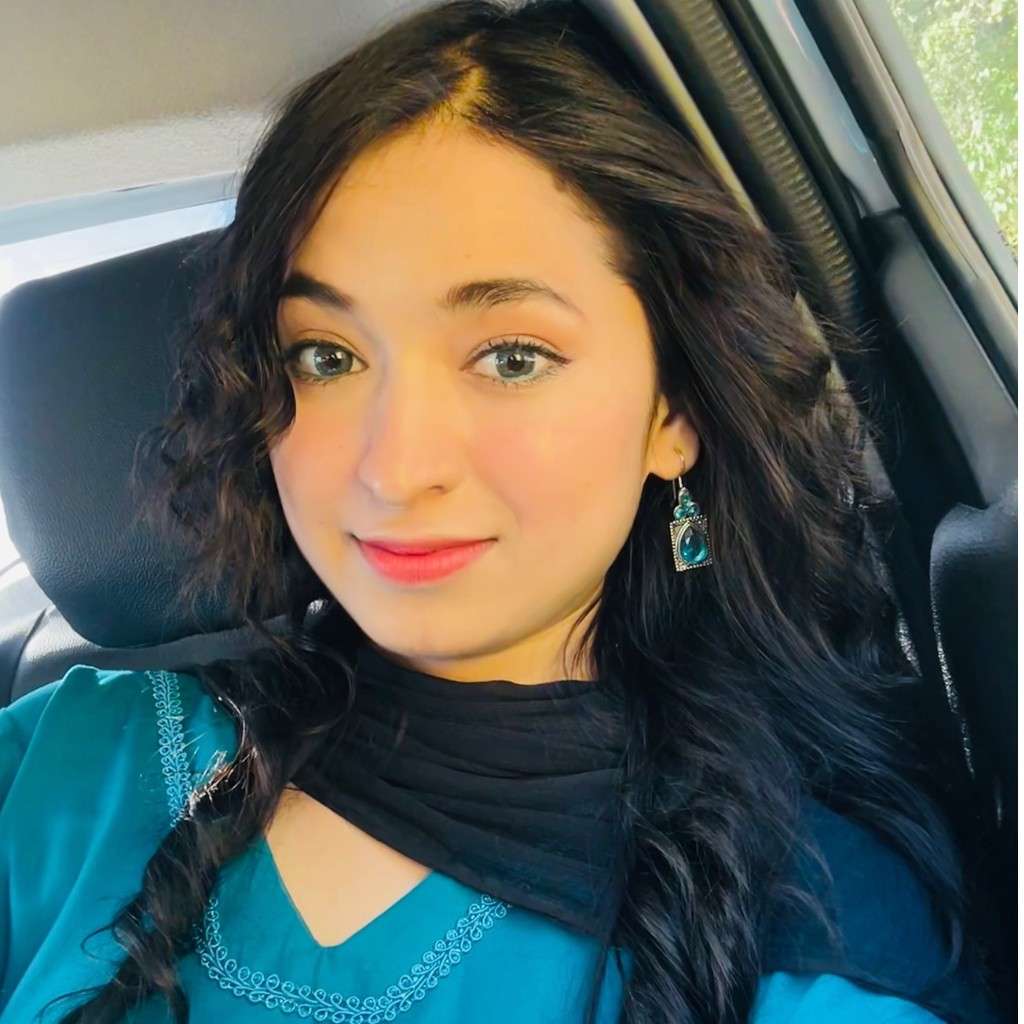 Saba Chaudhary Biography in Urdu