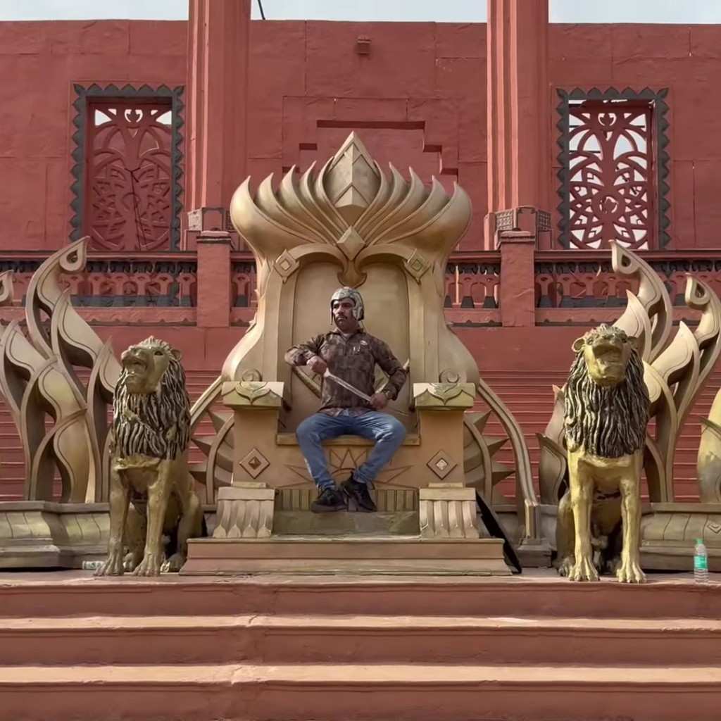 shadab jakati biography