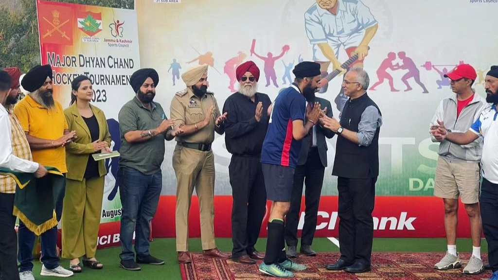 Hockey J&K executive board member