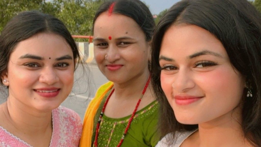 Pratibha Sahu family