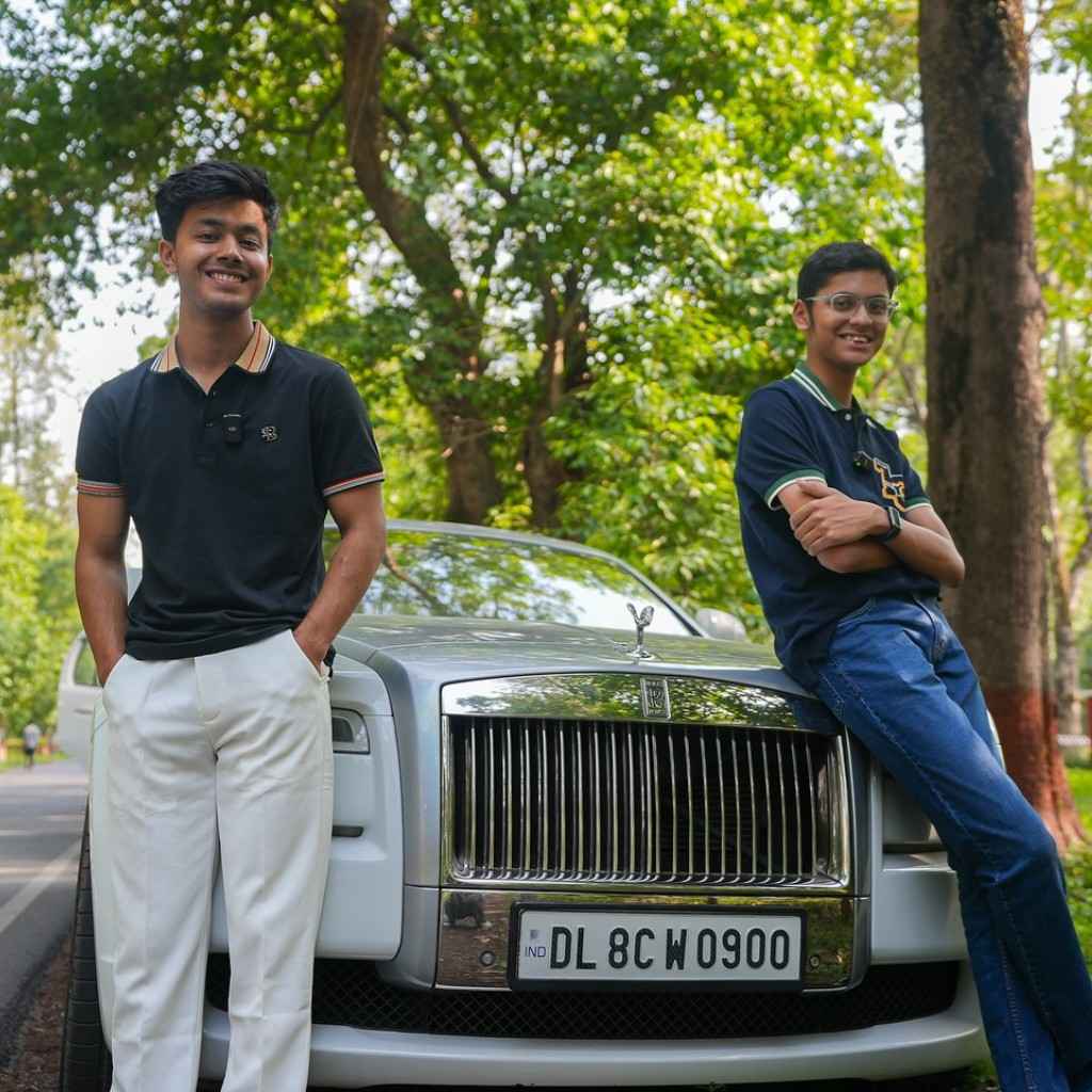 Ayush Bhandari Biography