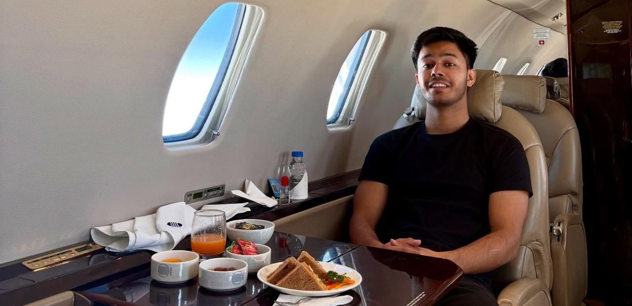 Ayush Bhandari Biography