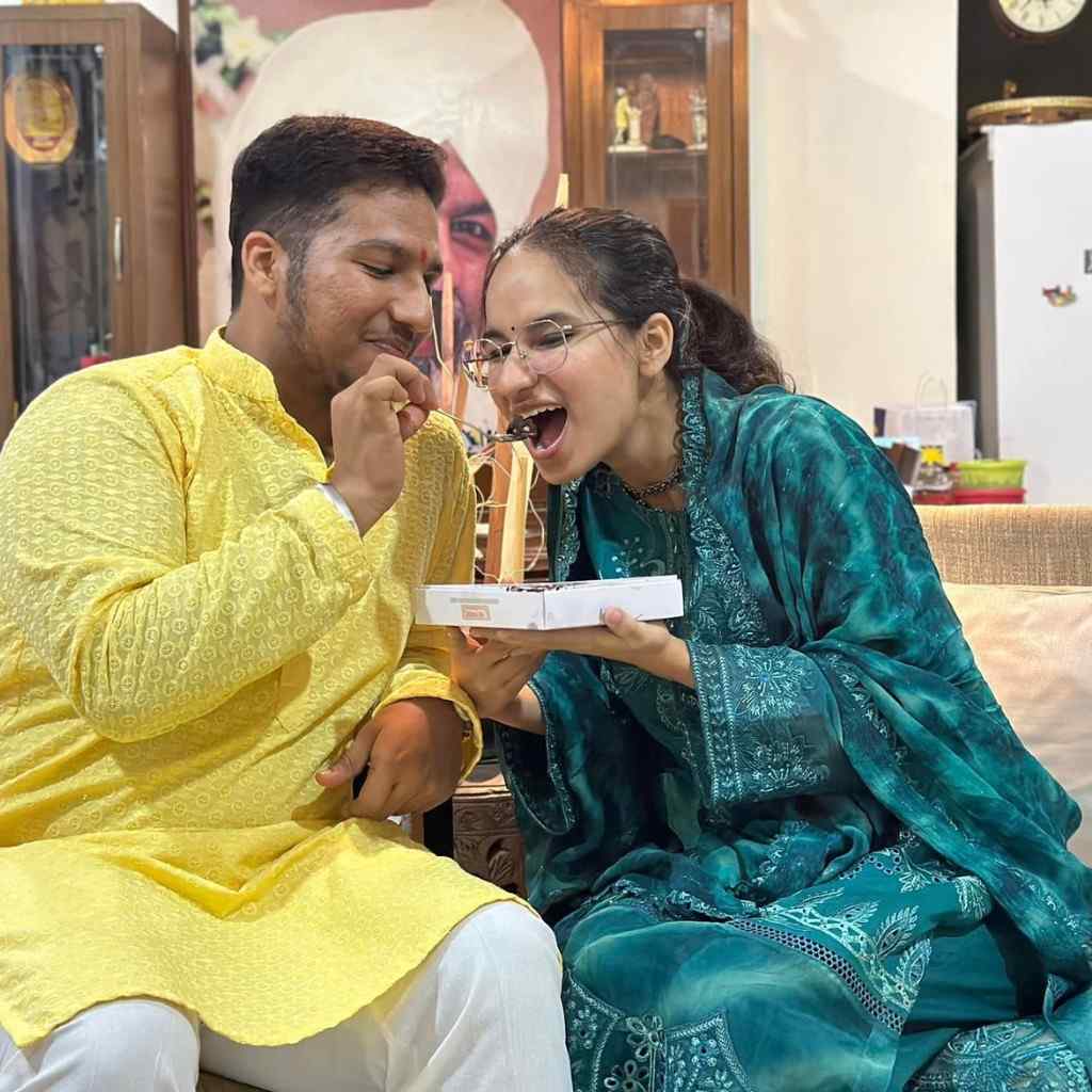 niharika choudhary brother