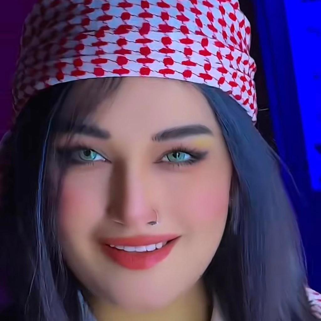 Aayat Fajar Biography