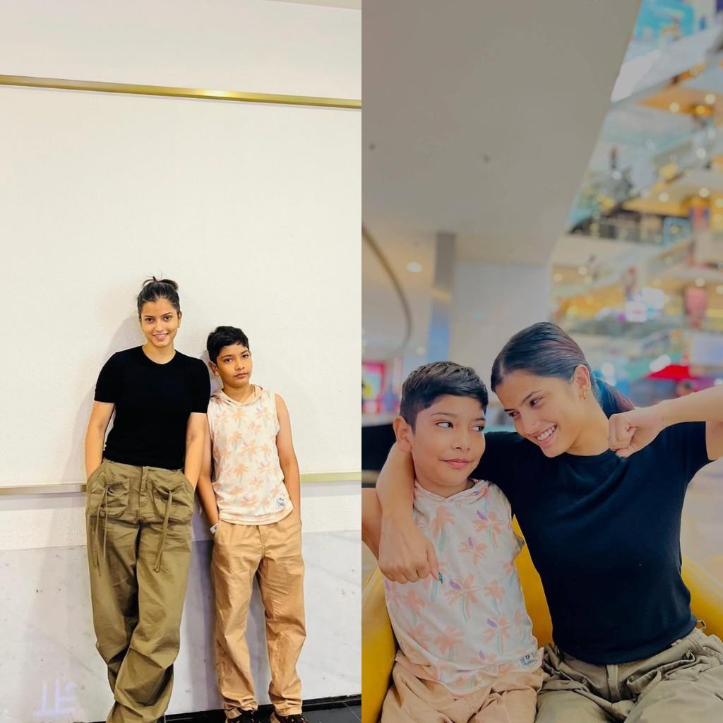 Akshita Dwivedi family