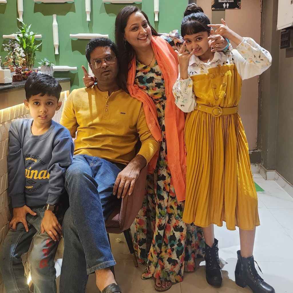 Amaira Shahnawaz family