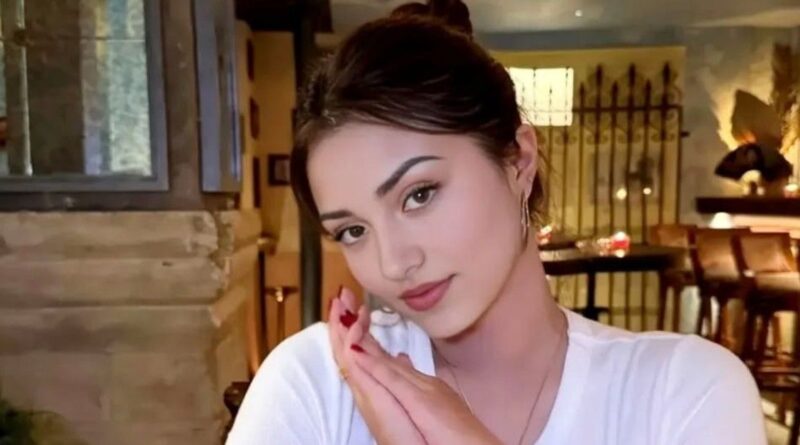 Amulya Pushpa Biography