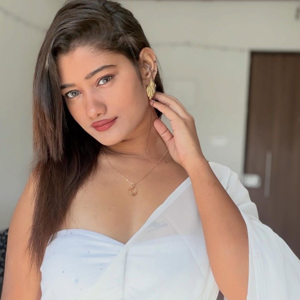 Kajal Thakur Biography