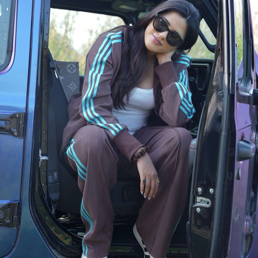 Mehreen Gandhi Biography