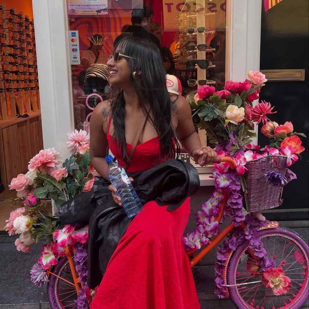 Shubhangi Derhgawen wikipedia