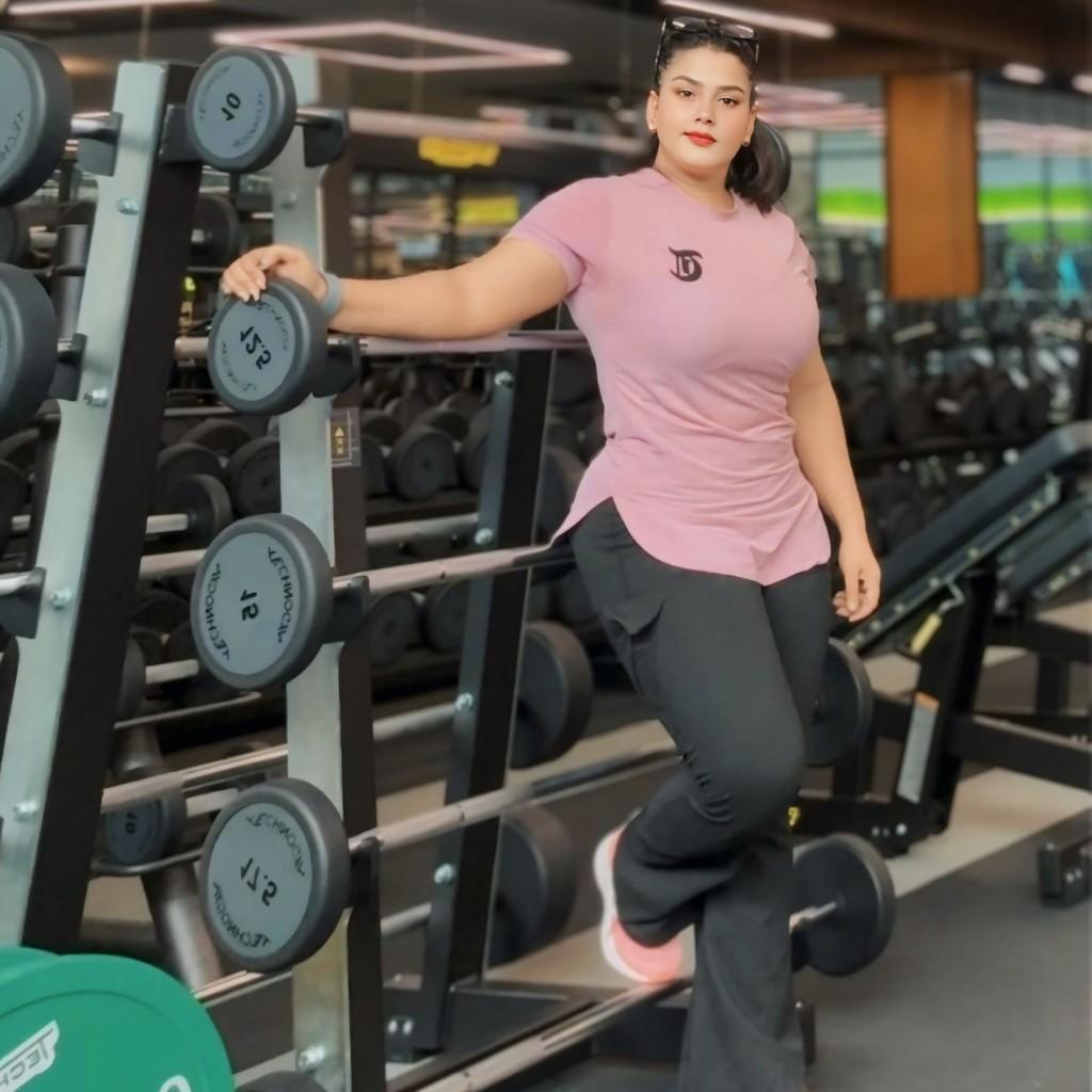 Tazznin Rahman Biography