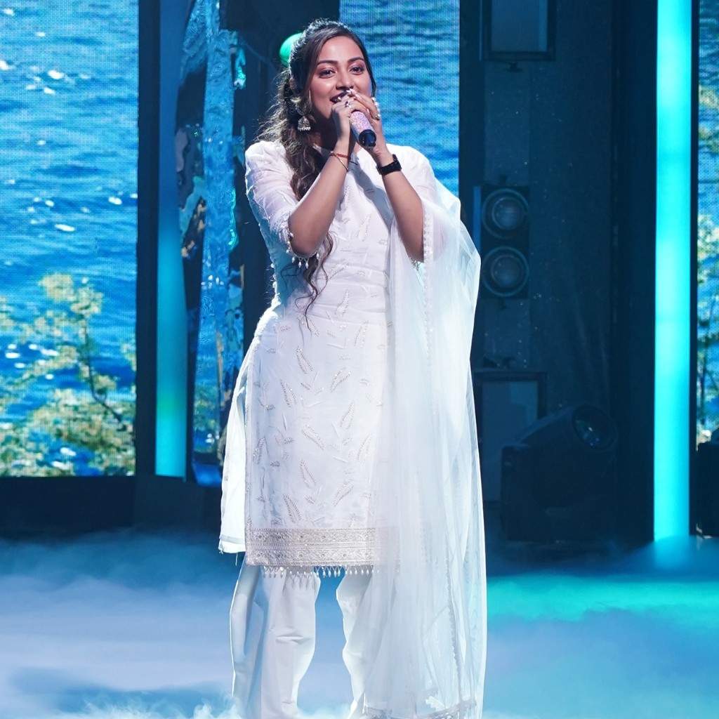 Jyotirmayee Nayak Singer